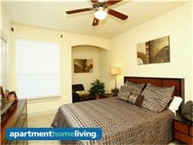 231 Stage Coach Dr in Hondo, TX - Building Photo - Building Photo