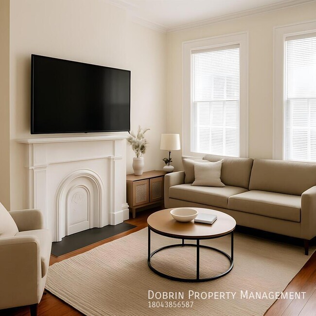 property at 113 E Leigh St