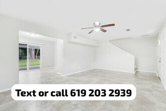 2521 Hugh Edwards Dr in Jacksonville, FL - Building Photo - Building Photo