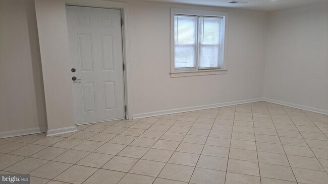 1325 Osbourne Ave in Roslyn, PA - Building Photo - Building Photo