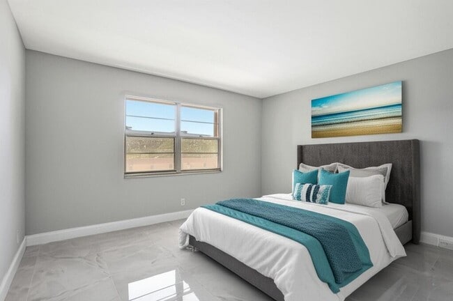 2202 Lucaya Bend in Coconut Creek, FL - Building Photo - Building Photo