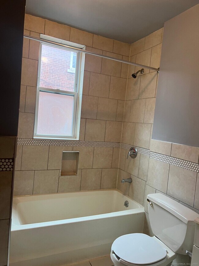 176 Park Terrace in Hartford, CT - Building Photo - Building Photo