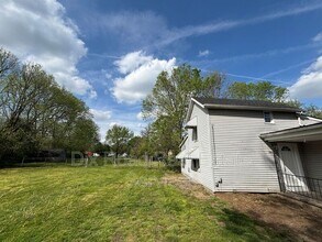 1205.5 Forrer St in Middletown, OH - Building Photo - Building Photo