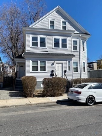 property at 1 Carmen St