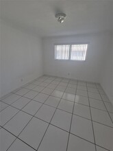 3518 Taylor St in Hollywood, FL - Building Photo - Building Photo