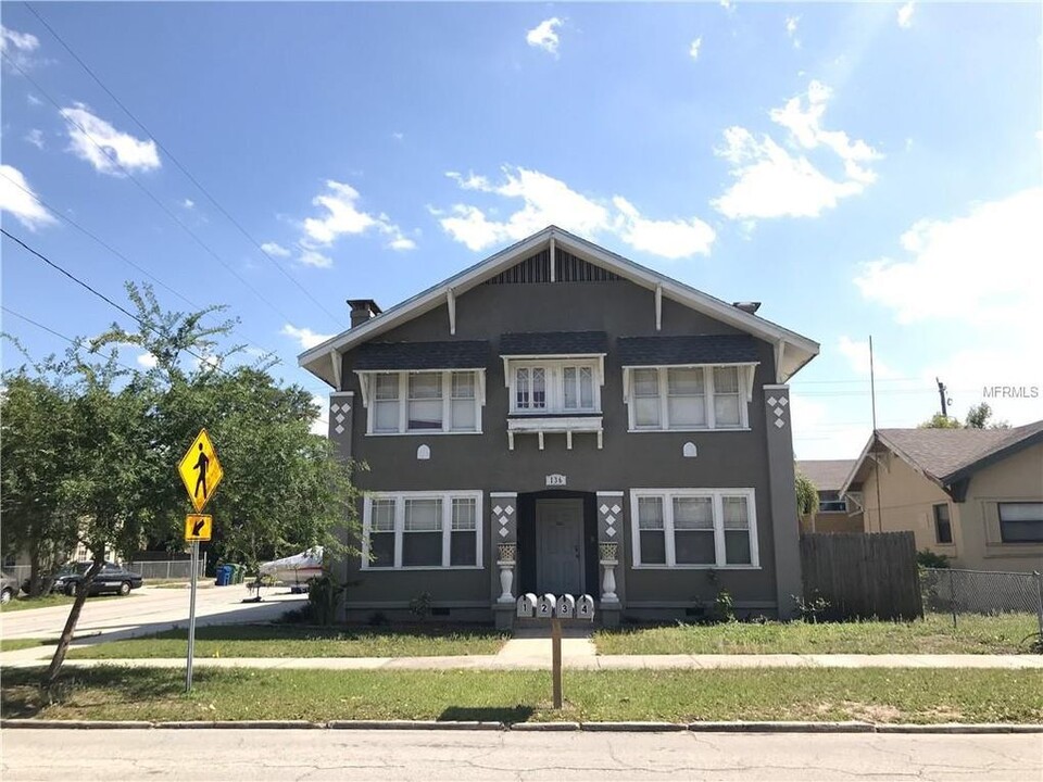 136 Ave C NE in Winter Haven, FL - Building Photo