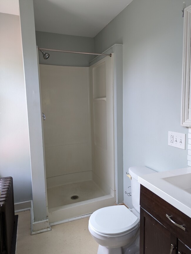 329 Madison Ave, Unit 3 in Albany, NY - Foto de edificio - Building Photo