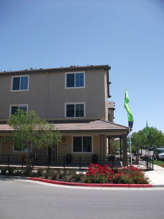 628 Ave One Dr in San Jose, CA - Building Photo - Building Photo