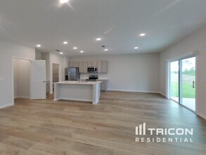 68 Brazil Nut Cir in Jacksonville, FL - Building Photo - Building Photo