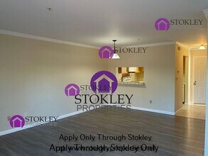 5003 Hiller Ln in Martinez, CA - Building Photo - Building Photo