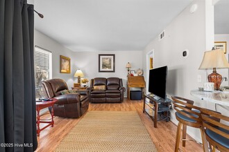 5 Pine Tree Rd in Pinehurst, NC - Foto de edificio - Building Photo
