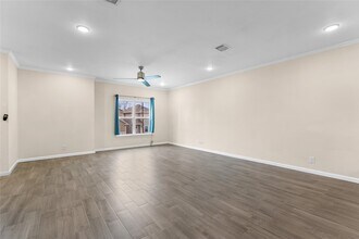 16922 Glenheath St in Montgomery, TX - Building Photo - Building Photo