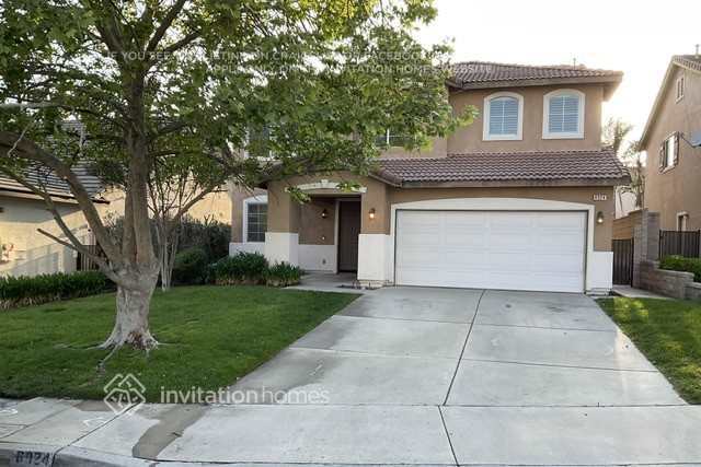 property at 6924 Lisa Dr