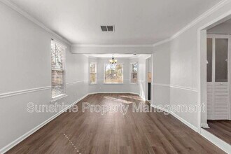 4072 Peridot Dr in Virginia Beach, VA - Building Photo - Building Photo