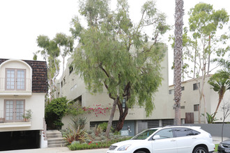 927 5th St in Santa Monica, CA - Building Photo - Building Photo