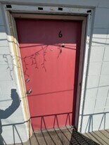 216 N 4th St, Unit 1 in Rockford, IL - Building Photo