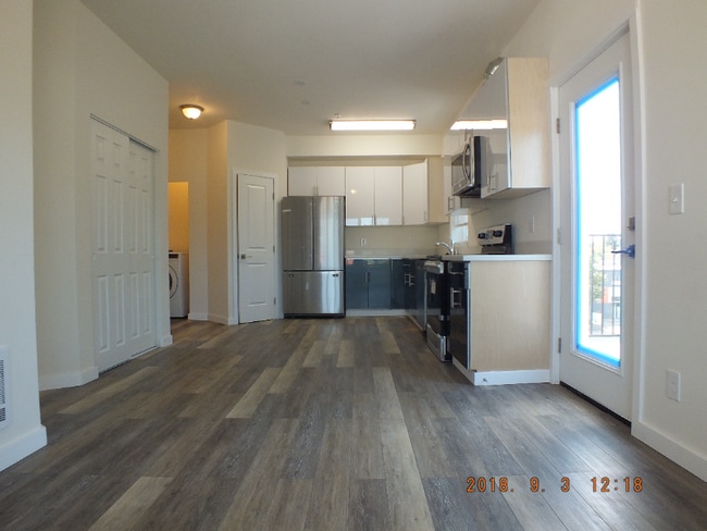 12544 15th Ave NE in Seattle, WA - Building Photo - Building Photo