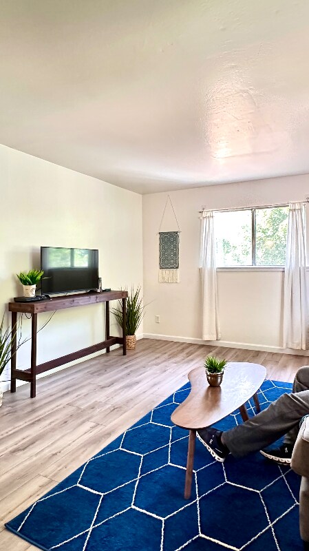 69 N Roop St in Susanville, CA - Building Photo - Building Photo