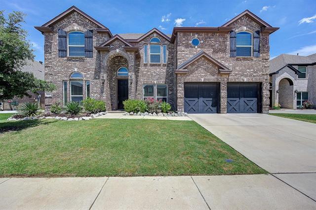 6043 Oakmere Ln in Aubrey, TX - Foto de edificio