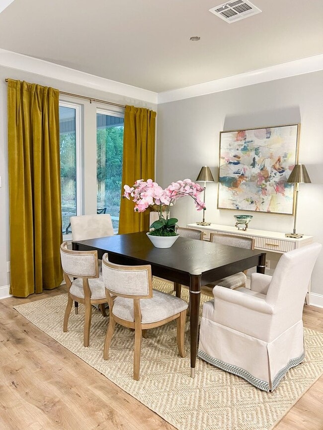 property at 132 Belle Fontaine Dr