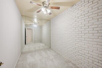 7214 Mobud Dr in Houston, TX - Building Photo - Building Photo