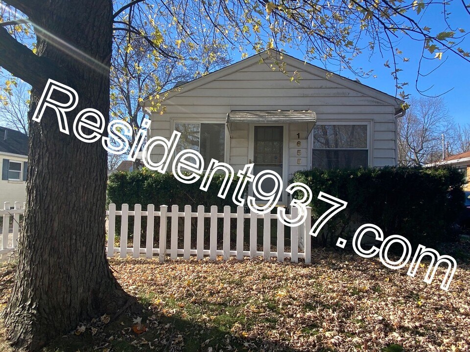 1655 Barney Ave in Dayton, OH - Building Photo