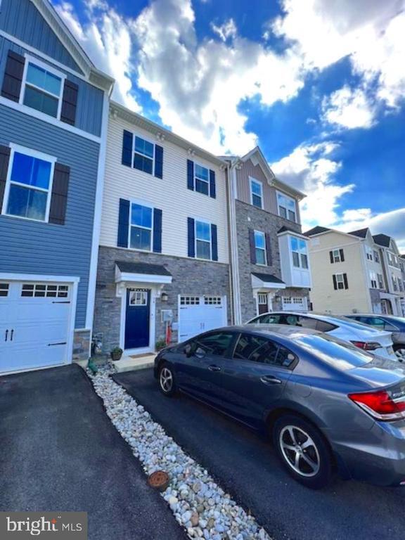 property at 74 Glory Maple Ln