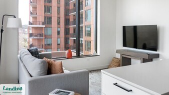 632 Howard Rd SE, Unit 432 in Washington, DC - Building Photo