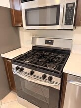 2018 NE 14th Ct, Unit 2018 in Fort Lauderdale, FL - Foto de edificio - Building Photo