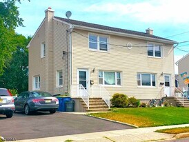 708A-A-708 Farrand St in Raritan, NJ - Building Photo