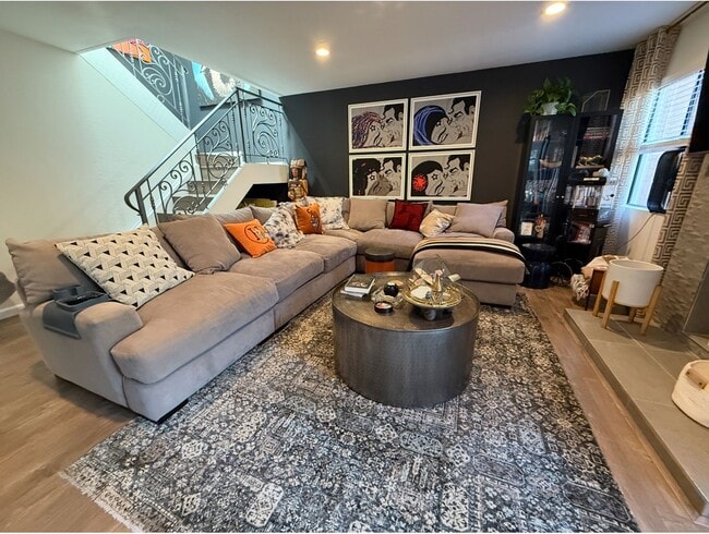 property at 4473 Via Pasear