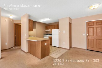 1220 E St Germain St in St. Cloud, MN - Building Photo - Building Photo