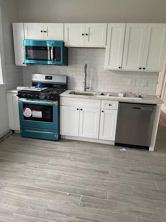 43 Temple St in Somerville, MA - Building Photo