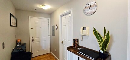 515 Gregory Ave in Weehawken, NJ - Building Photo - Building Photo