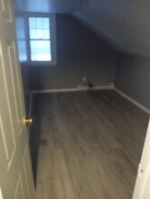 1560 Corbin Ave, Unit Eduardo soler in New Britain, CT - Foto de edificio - Building Photo