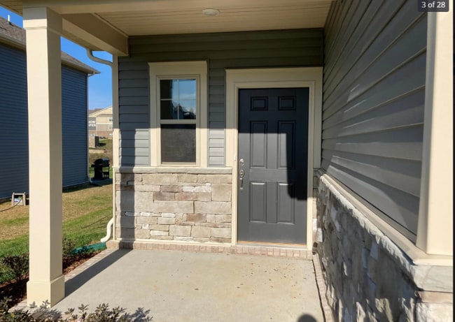 2019 Sercy Dr in Spring Hill, TN - Building Photo - Building Photo
