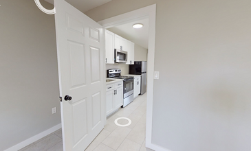 Harbor Apartments - Egg Harbor NJ in Egg Harbor Township, NJ - Building Photo - Interior Photo