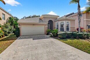 2431 Westmont Dr in Royal Palm Beach, FL - Building Photo