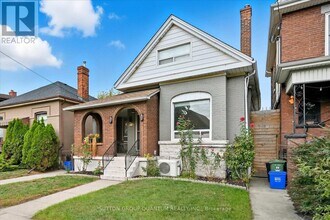 443 King William St in Hamilton, ON - Building Photo - Building Photo