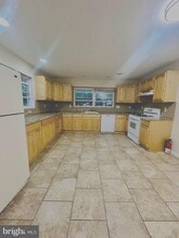 45 Hillman Ave in Ewing Township, NJ - Building Photo - Building Photo