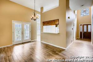 8826 Lost Woods in San Antonio, TX - Building Photo - Building Photo