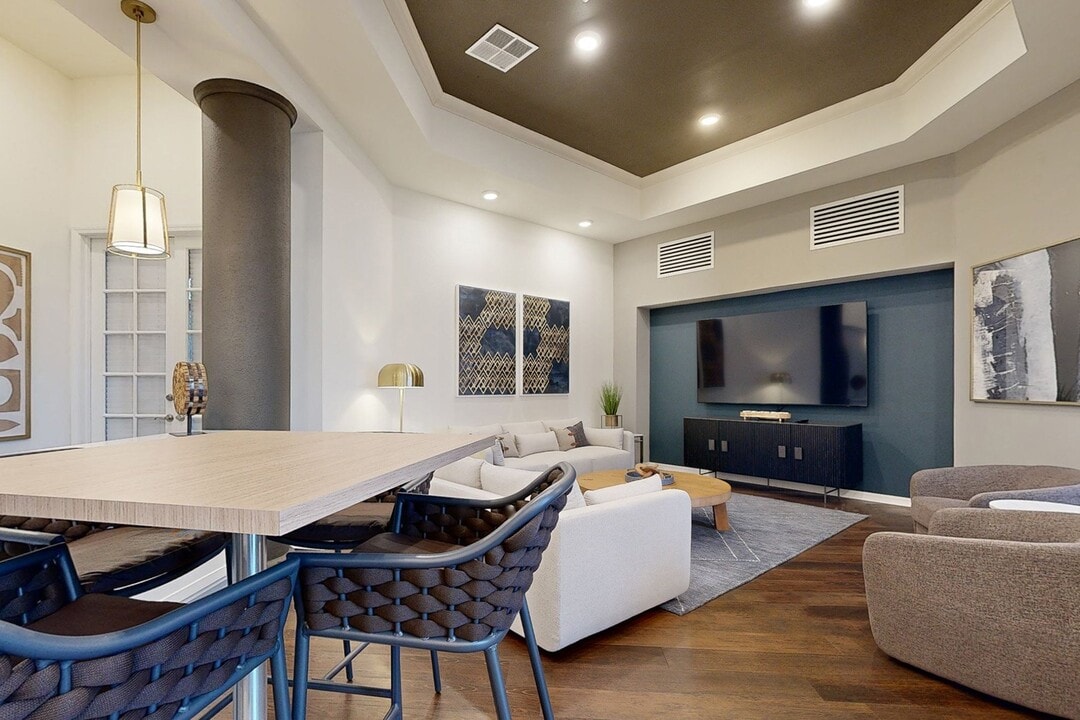 Cascade Summit Apartment Homes in West Linn, OR - Building Photo