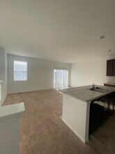 4219 Chelsea Mnr Cir in Aurora, IL - Building Photo - Building Photo