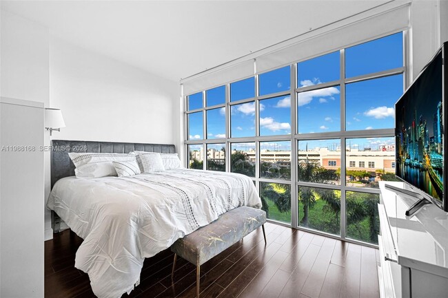 3451 NE 1st Ave in Miami, FL - Foto de edificio - Building Photo