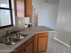 7747 Greenboro Dr in Melbourne, FL - Building Photo - Building Photo