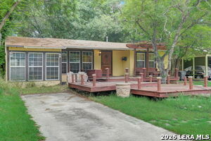 439 Devonshire Dr in San Antonio, TX - Building Photo - Building Photo