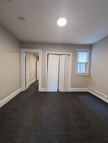 784 Ocean Ave in Jersey City, NJ - Building Photo - Building Photo