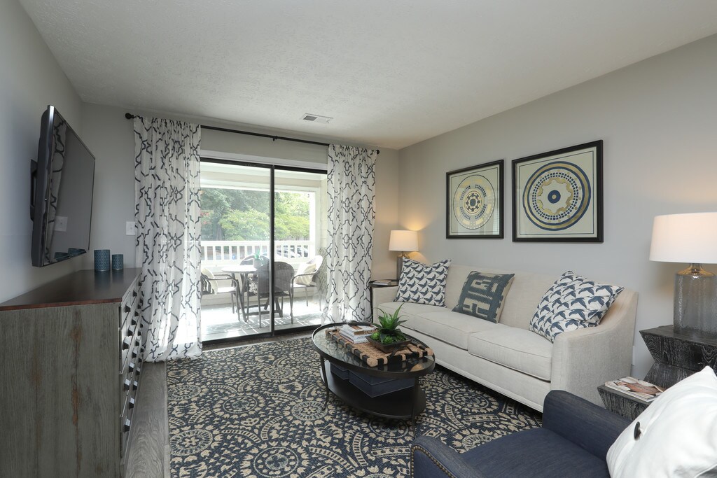 Park at Abernathy Square Apartments in Sandy Springs, GA