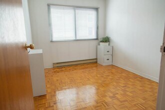 4455 Saint-Urbain Rue in Montréal, QC - Building Photo - Building Photo