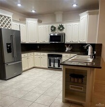 3310 Lancelot Ln in Edinburg, TX - Building Photo - Building Photo